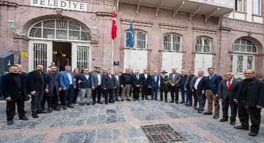 Başkan Soyer İzmir’deki Erzurumlularla Buluştu