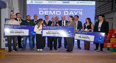 Girişimcilik Merkezi İzmir 2023’ün en başarılı yenilikçi fikirlerini ödüllendirdi