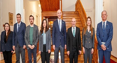 İzmir Büyükşehir Belediyesi çocuk dostu kent için UNICEF ile protokol imzaladı