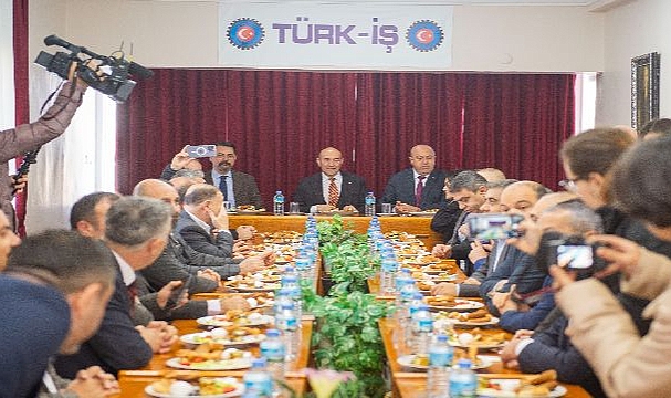 Türk-İş’ten Soyer’e tam destek