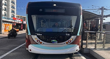 Çiğli Tramvayı “Kırmızı” ve “Mavi” hatla İzmirlilerin hizmetinde