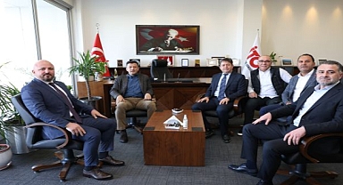 “İZMİR’İ DÜNYANIN TİCARET MERKEZLERİNDEN BİRİ YAPACAĞIZ” 