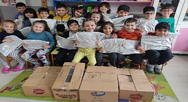 İzmir İl Milli Eğitim Müdürlüğü depremzedeleri yalnız bırakmadı