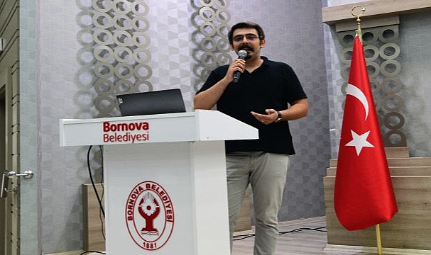 Bornova’da Muhtarlara Kent Konseyi Semineri