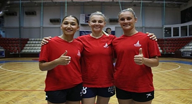 Hentbolün yeni yıldızları Büyükşehir altyapısından