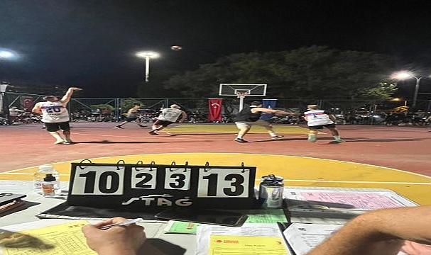 Sokak basketbolu heyecanı Göztepe'de devam etti