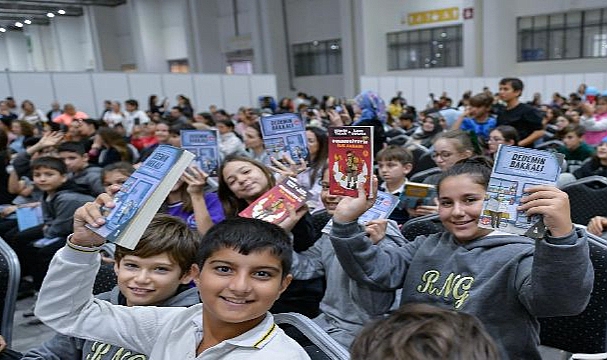 İZKİTAP her yaştan kitapseveri ağırlıyor