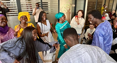 Gambiya'dan İzmir'e kültür köprüsü kuruldu