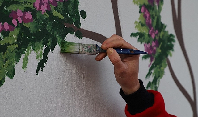 Menderes'te Mahalleler Sanatla Renklendiriliyor