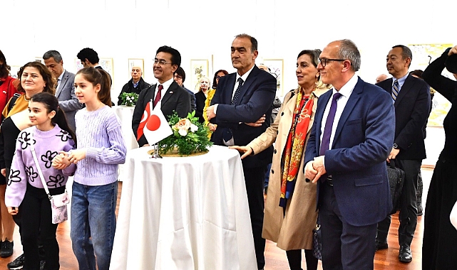 İzmir, Japon Sanatının Büyüsüne Kapılıyor