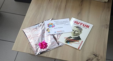 Mutluluk Eli