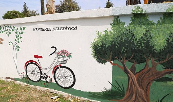 Menderes’te Akçaköy’ün duvarları tuvale dönüştü